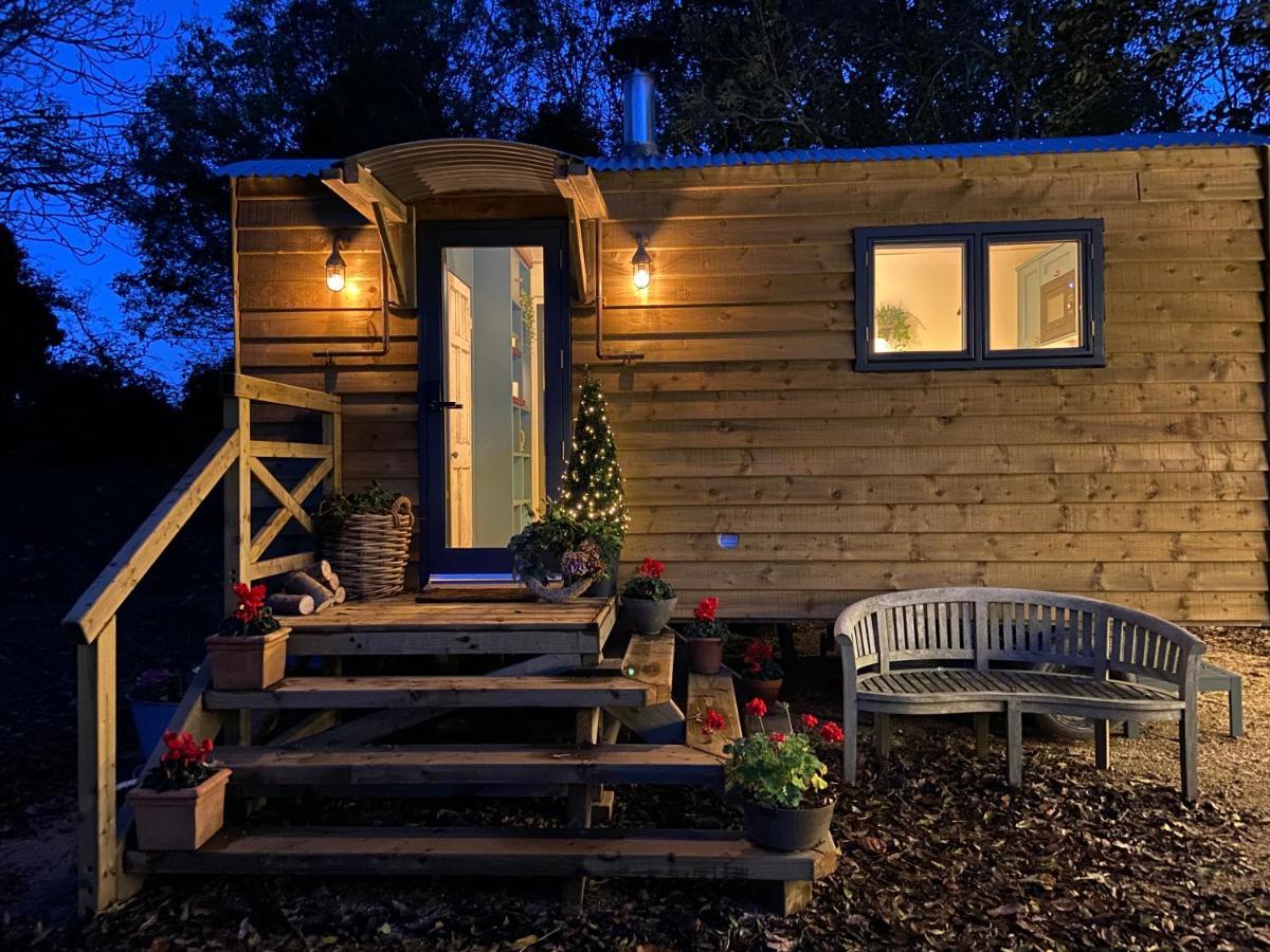 Cosy Double Shepherds Hut In Beautiful Wicklow With Underfloor Heating Throughout Rathnew Luaran gambar